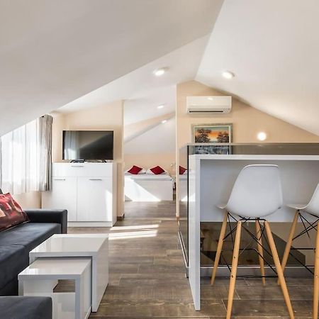 Elegant Residence Rooms & Apartments 스플리트 외부 사진