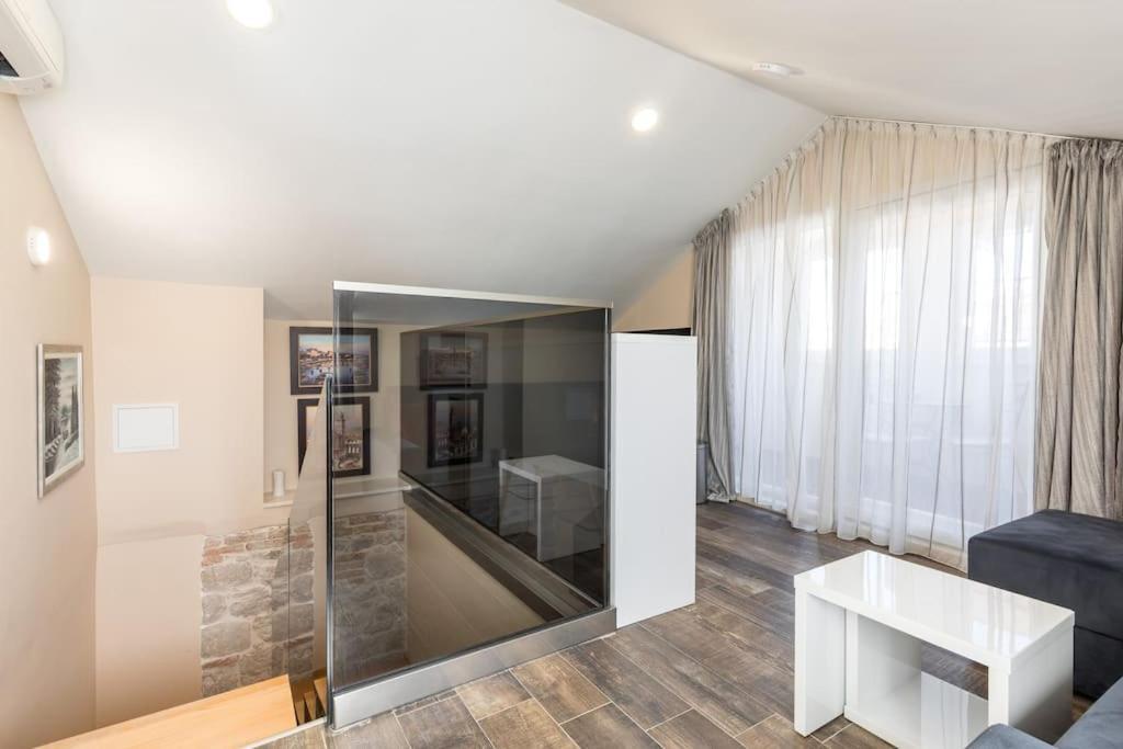 Elegant Residence Rooms & Apartments 스플리트 외부 사진