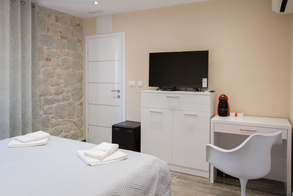 Elegant Residence Rooms & Apartments 스플리트 외부 사진