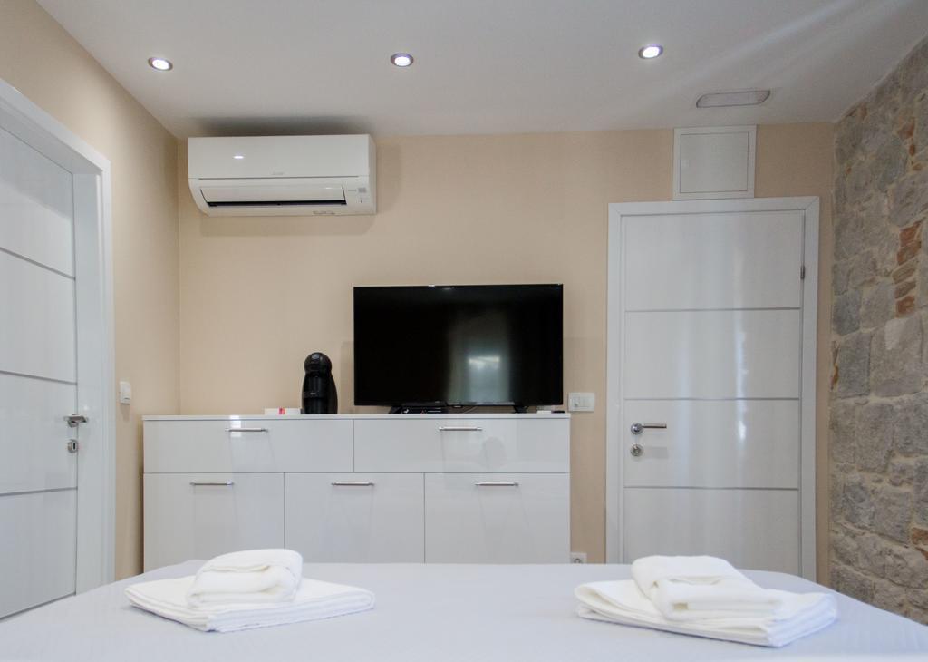 Elegant Residence Rooms & Apartments 스플리트 외부 사진