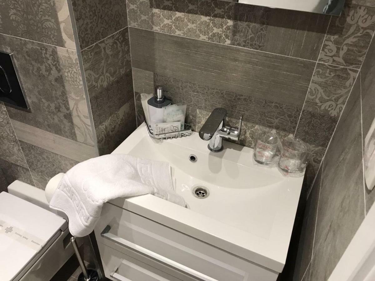 Elegant Residence Rooms & Apartments 스플리트 외부 사진